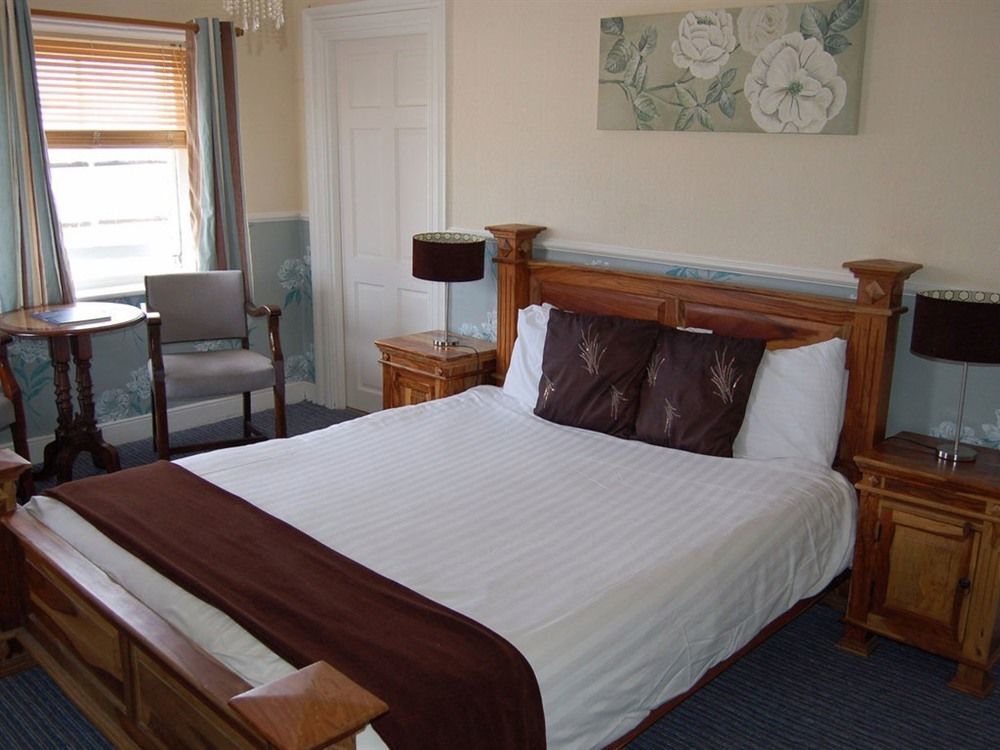 אלנמות' Schooner Hotel מראה חיצוני תמונה