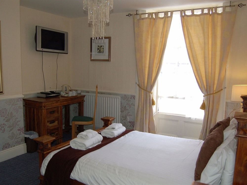 אלנמות' Schooner Hotel מראה חיצוני תמונה